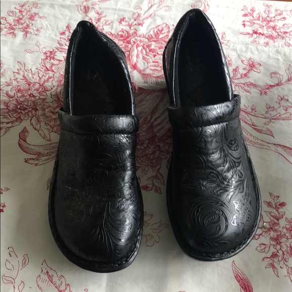 BOC CLOGS - Picture 3 of 10